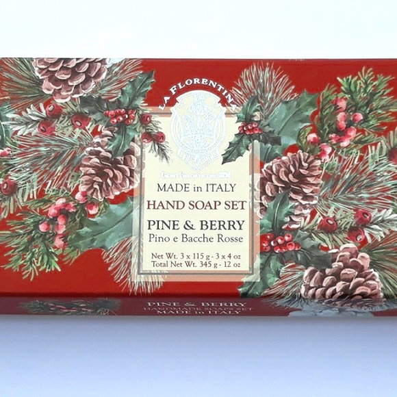 Three (3) Pine & Berry Soaps Gift Box Set (Made in Italy) by La Florentina - Picture 4 of 7